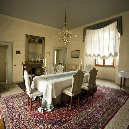 Partitore Nocleg ze śniadaniem 4*